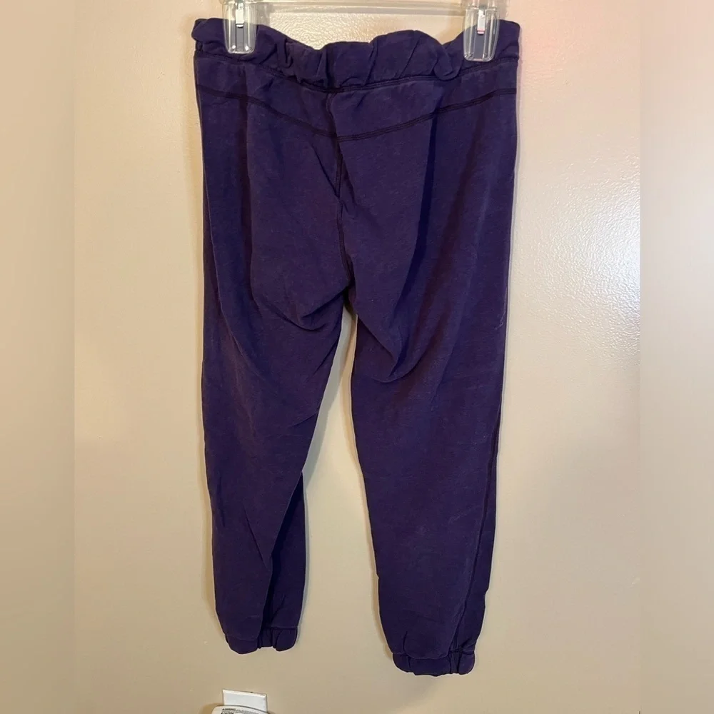 Lululemon Purple Sweatpant Joggers Sz 6 EUC